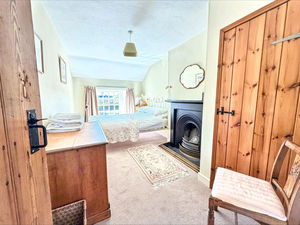 Photo 10- click for photo gallery